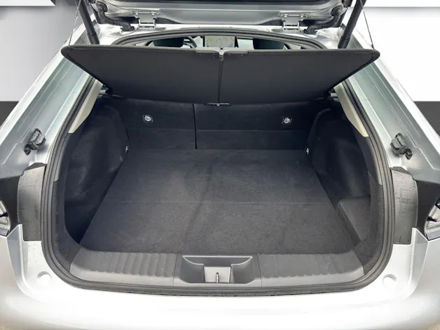Toyota Prius 2.0 Plug-In-Hybrid Style