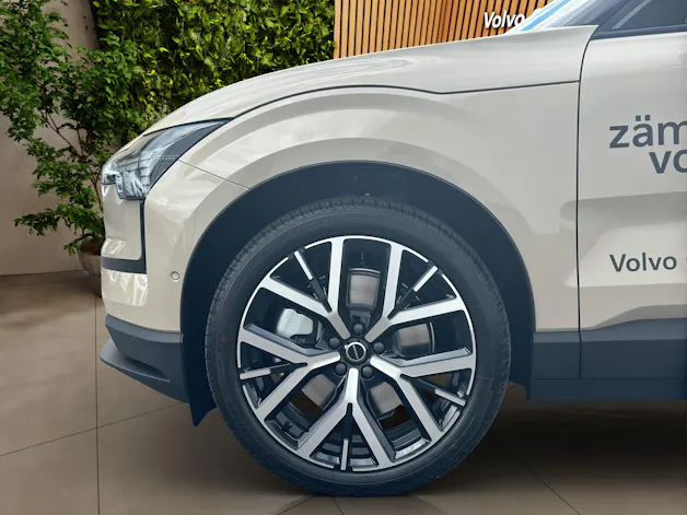 Volvo EX30 E60 Twin Ultra Performance AWD