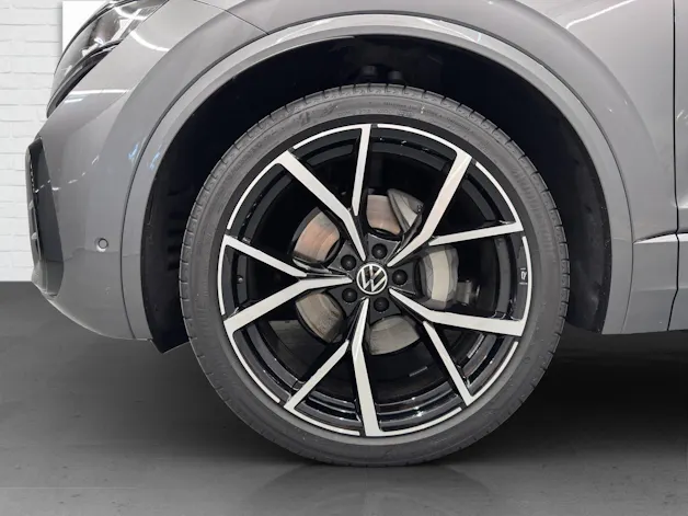 VW Touareg 3.0 V6 TDI 286 R-Line Final Edition