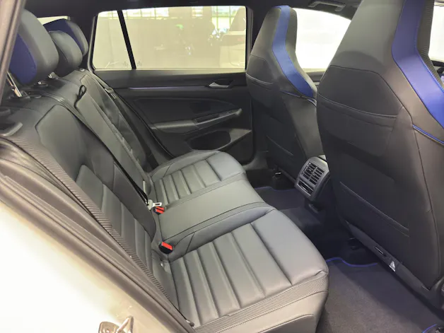 VW Golf VIII Variant 2.0 TSI R DSG 4motion