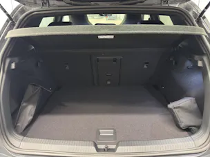 VW Golf VIII 1.5 eTSI R-Line DSG