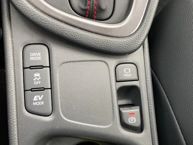 Toyota Yaris 1.5 VVT-i HSD GR Sport