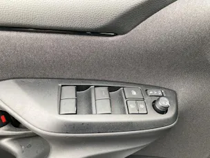 Toyota Yaris 1.5 VVT-i HSD GR Sport