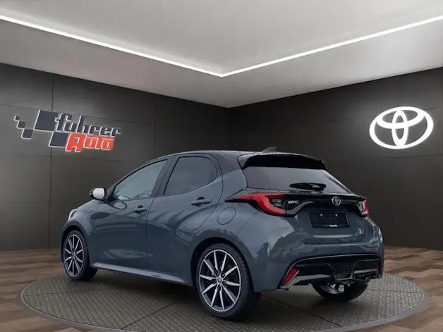 Toyota Yaris 1.5 VVT-i HSD GR Sport