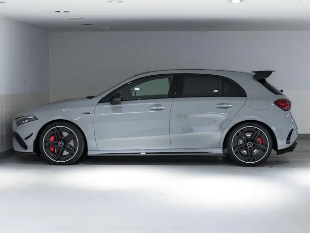 Mercedes-Benz A 35 AMG 4MATIC