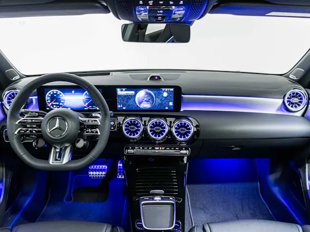 Mercedes-Benz A 35 AMG 4MATIC