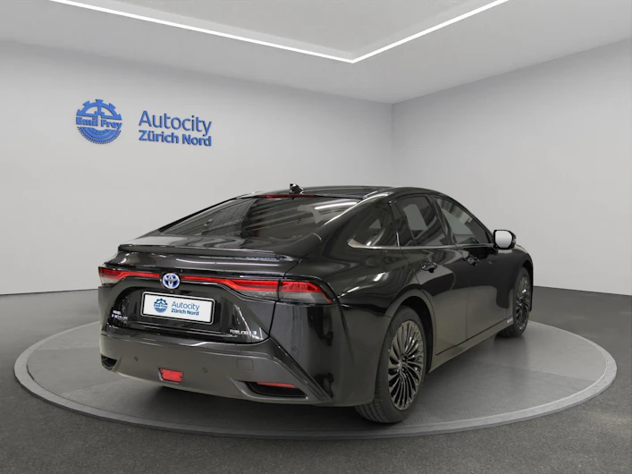 immagine del veicolo TOYOTA MIRAI