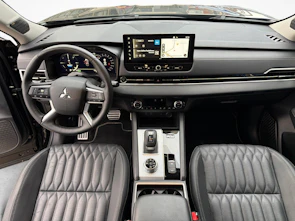 Fahrzeugbild MITSUBISHI Outlander 2.4 PHEV Instyle 4x4