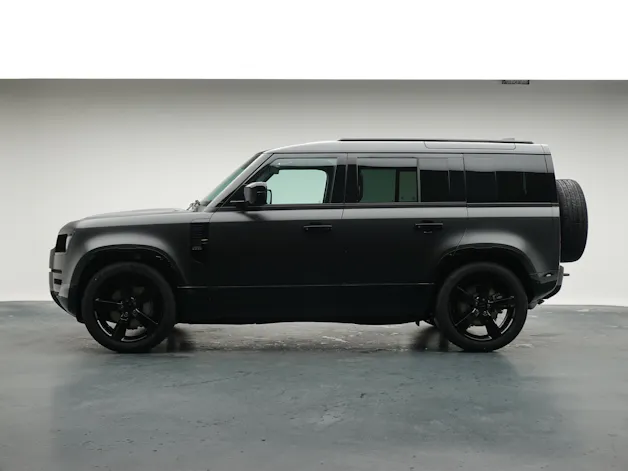 Land Rover Defender 110 3.0 D I6 350 X-Dynamic HSE
