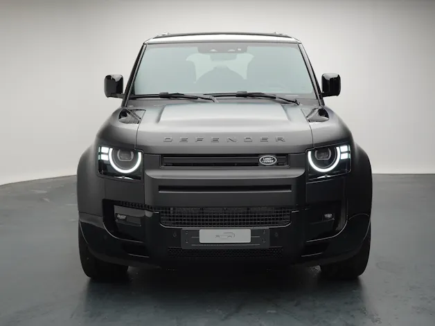 Land Rover Defender 110 3.0 D I6 350 X-Dynamic HSE