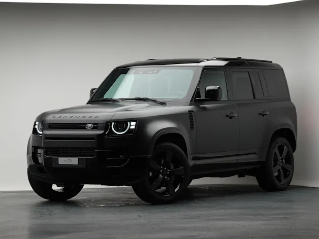 Land Rover Defender 110 3.0 D I6 350 X-Dynamic HSE