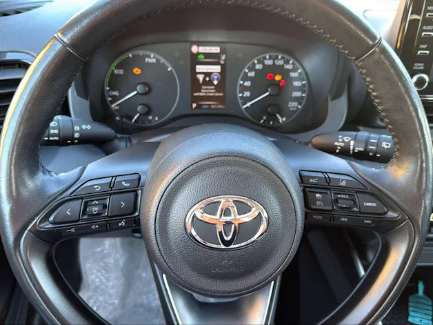 Toyota Yaris 1.5 VVT-i HSD Trend
