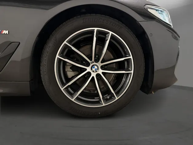 BMW 520d xDrive Touring M Sport