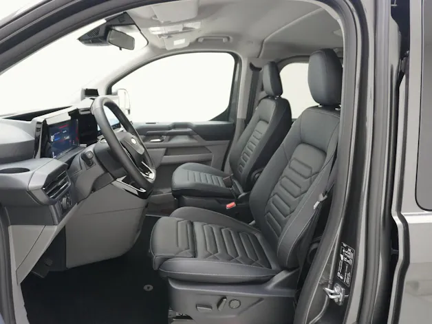Ford Tourneo Custom L2 2.5 Plug-in-Hybrid Titanium X