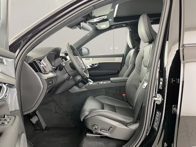 Volvo XC90 2.0 B5 MH Black Edition AWD