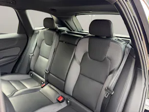 Volvo XC60 2.0 B5 MH R-Design AWD