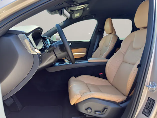 Volvo XC60 2.0 B5 MH Plus Bright AWD