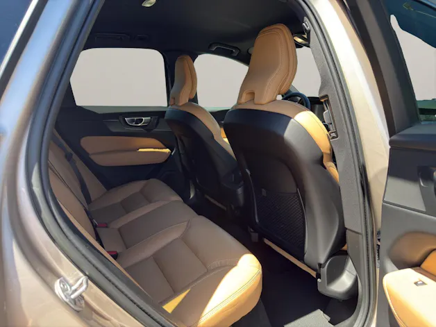 Volvo XC60 2.0 B5 MH Plus Bright AWD