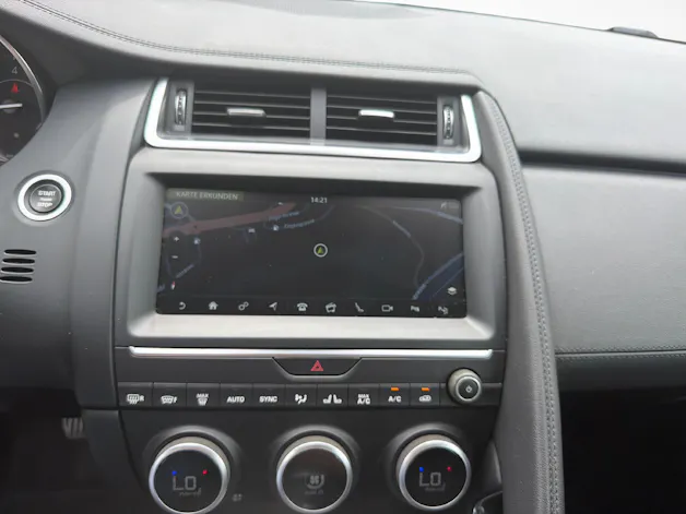 Jaguar E-Pace 2.0 T 200 SE AWD