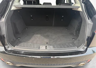 https://vehicle.imgix.net/4335893/431a2915-fd0a-44d2-9df6-e892ad797d7c.jpg