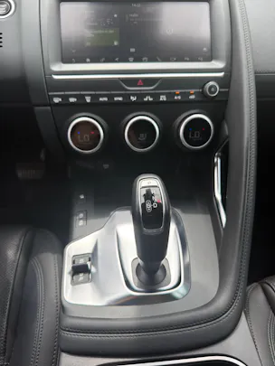 Jaguar E-Pace 2.0 T 200 SE AWD