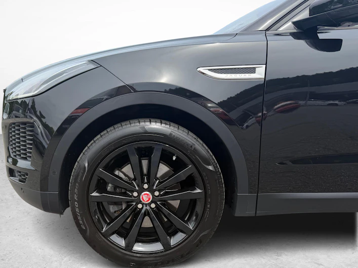 immagine del veicolo JAGUAR E-PACE