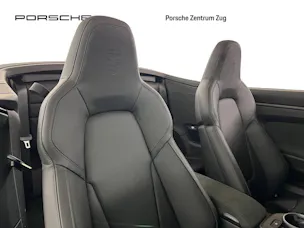 Porsche 911 Carrera 4 GTS Cabriolet