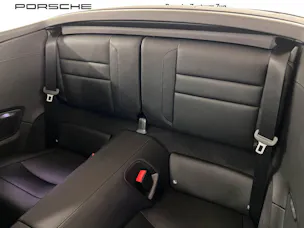 Porsche 911 Carrera 4 GTS Cabriolet