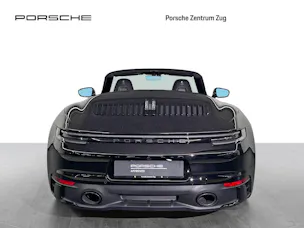 Porsche 911 Carrera 4 GTS Cabriolet
