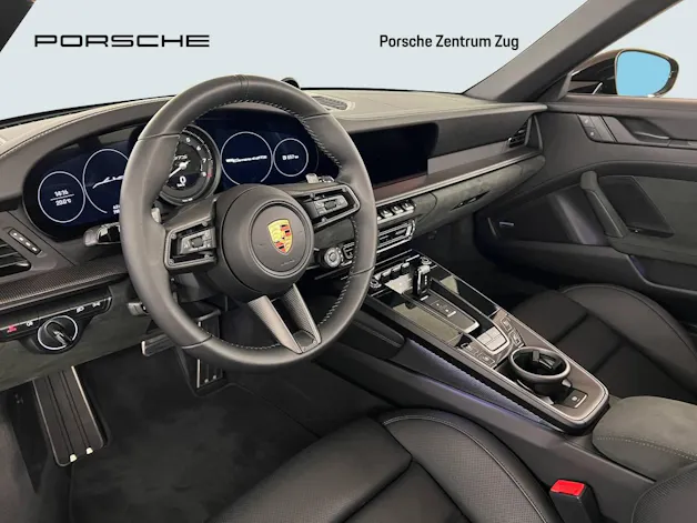 Porsche 911 Carrera 4 GTS Cabriolet