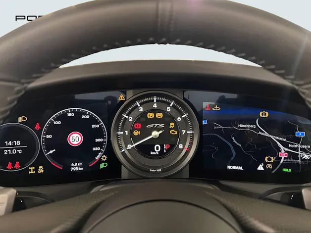 Porsche 911 Carrera 4 GTS Cabriolet