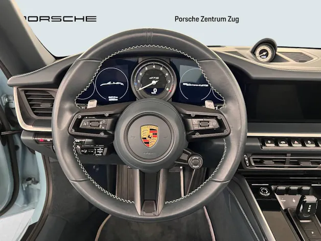 Porsche 911 Carrera 4 GTS Cabriolet