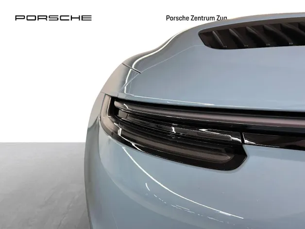 Porsche 911 Carrera 4 GTS Cabriolet