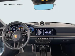 Porsche 911 Carrera 4 GTS Cabriolet