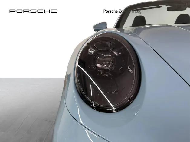 Porsche 911 Carrera 4 GTS Cabriolet