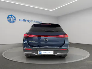 MERCEDES-BENZ EQA 250 AMG Line