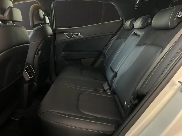 Kia Sportage 1.6 T-GDi Hybrid Black Edition