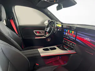 Mercedes-Benz GLB 220 4MATIC AMG Line