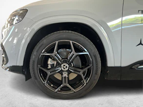 https://vehicle.imgix.net/4335931/d05d5afe-3901-4035-8b35-6b1959d9fd9f.jpg