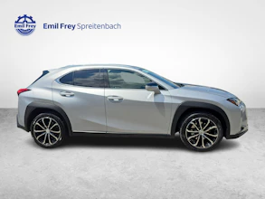 https://vehicle.imgix.net/4335946/e9dc6910-3953-43ee-951f-fd01868ee05f.jpg