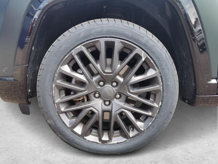 Fahrzeugbild JEEP COMPASS