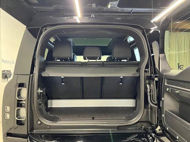 Land Rover Defender 90 5.0 V8 SC