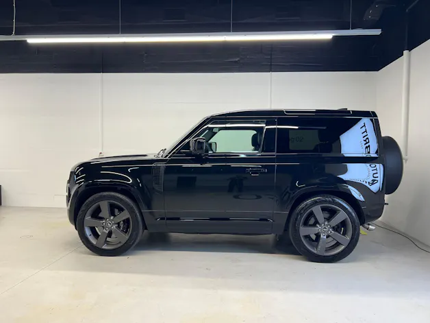 Land Rover Defender 90 5.0 V8 SC