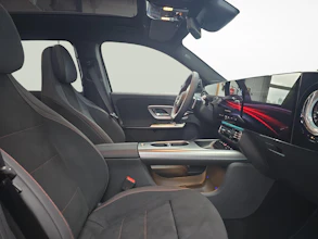 https://vehicle.imgix.net/4336002/19c7bc0b-a071-45da-bde6-182bd638fd77.jpg