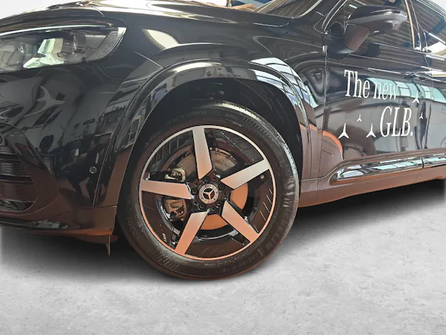 Mercedes-Benz GLB 220 4MATIC AMG Line
