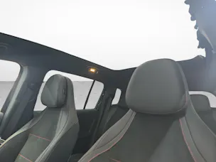Mercedes-Benz GLB 220 4MATIC AMG Line