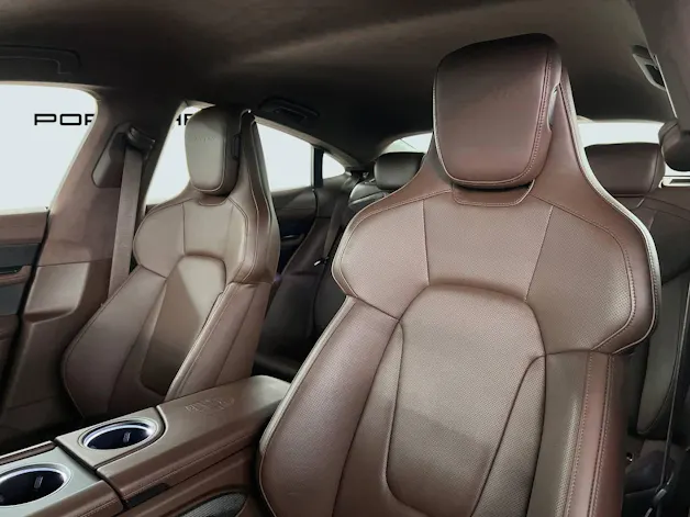 Porsche Taycan Turbo