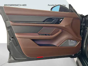 Porsche Taycan Turbo