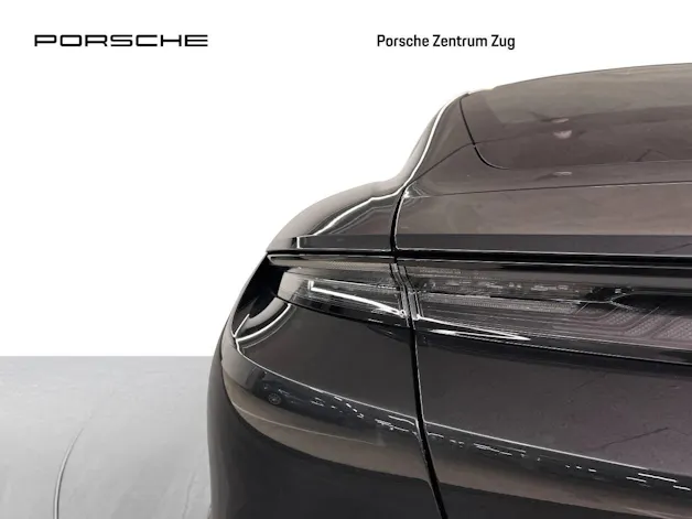 Porsche Taycan Turbo