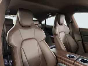 Porsche Taycan Turbo